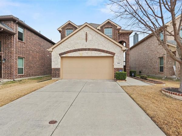 204 Black Bear Drive, McKinney, TX 75071