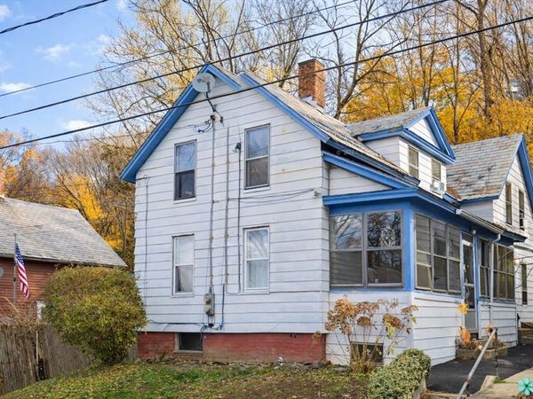 175 Hope St, Greenfield, MA 01301