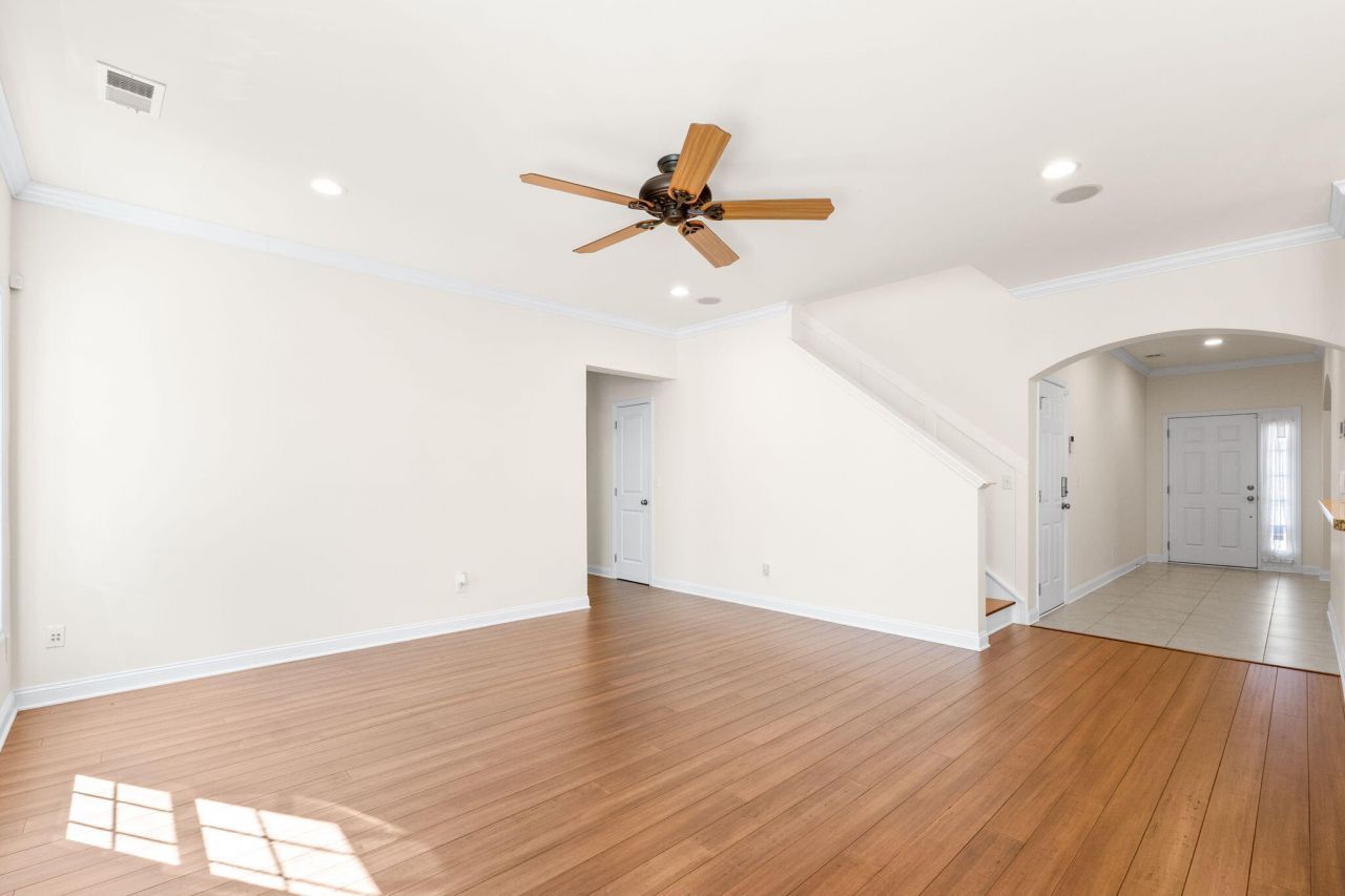 9600 N Liberty Meadows Drive Photo 18