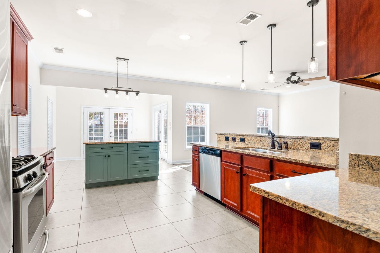 9600 N Liberty Meadows Drive Photo 7