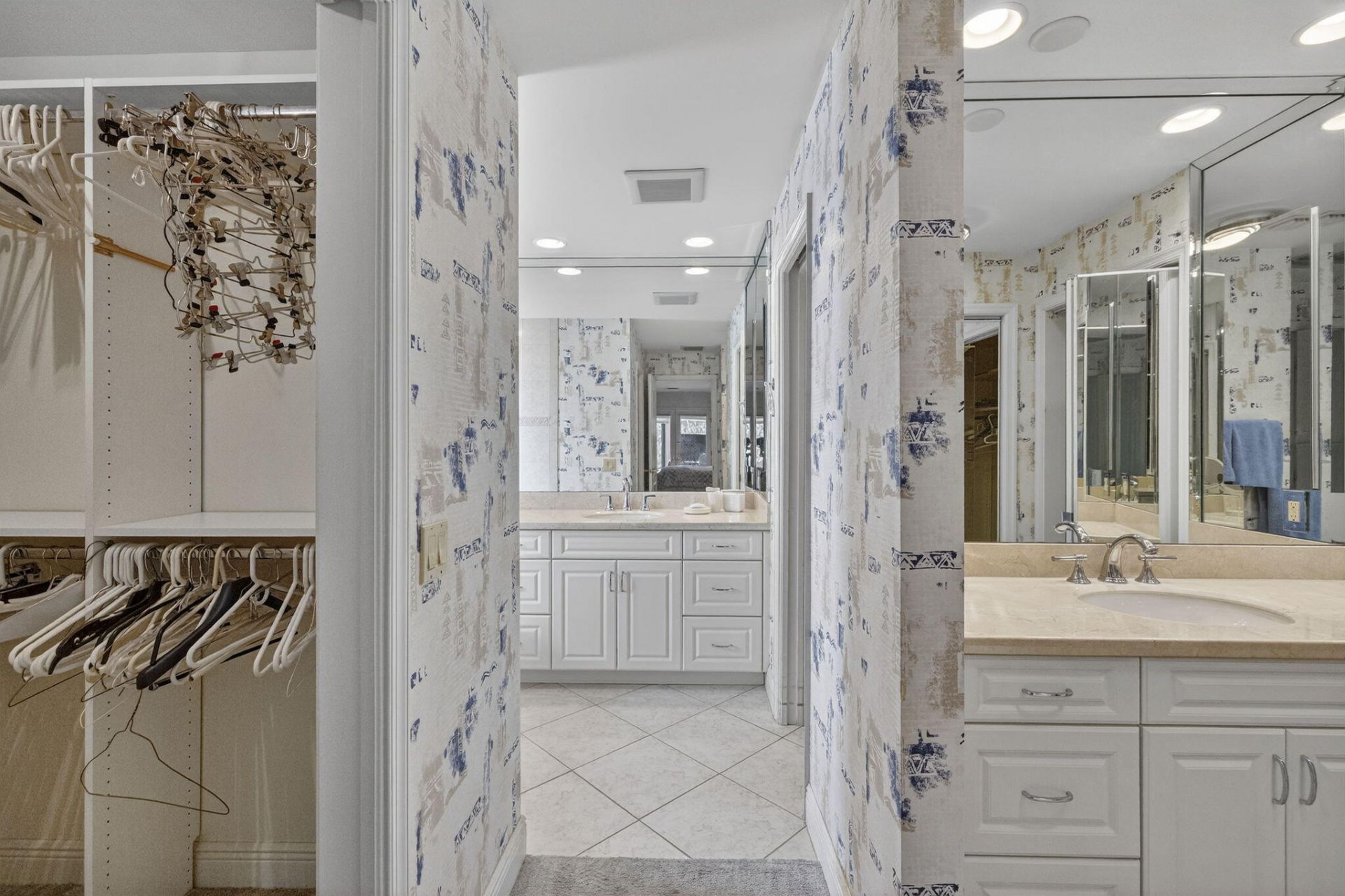 4881 Pineview Circle, Delray Beach, FL 33445 Photo