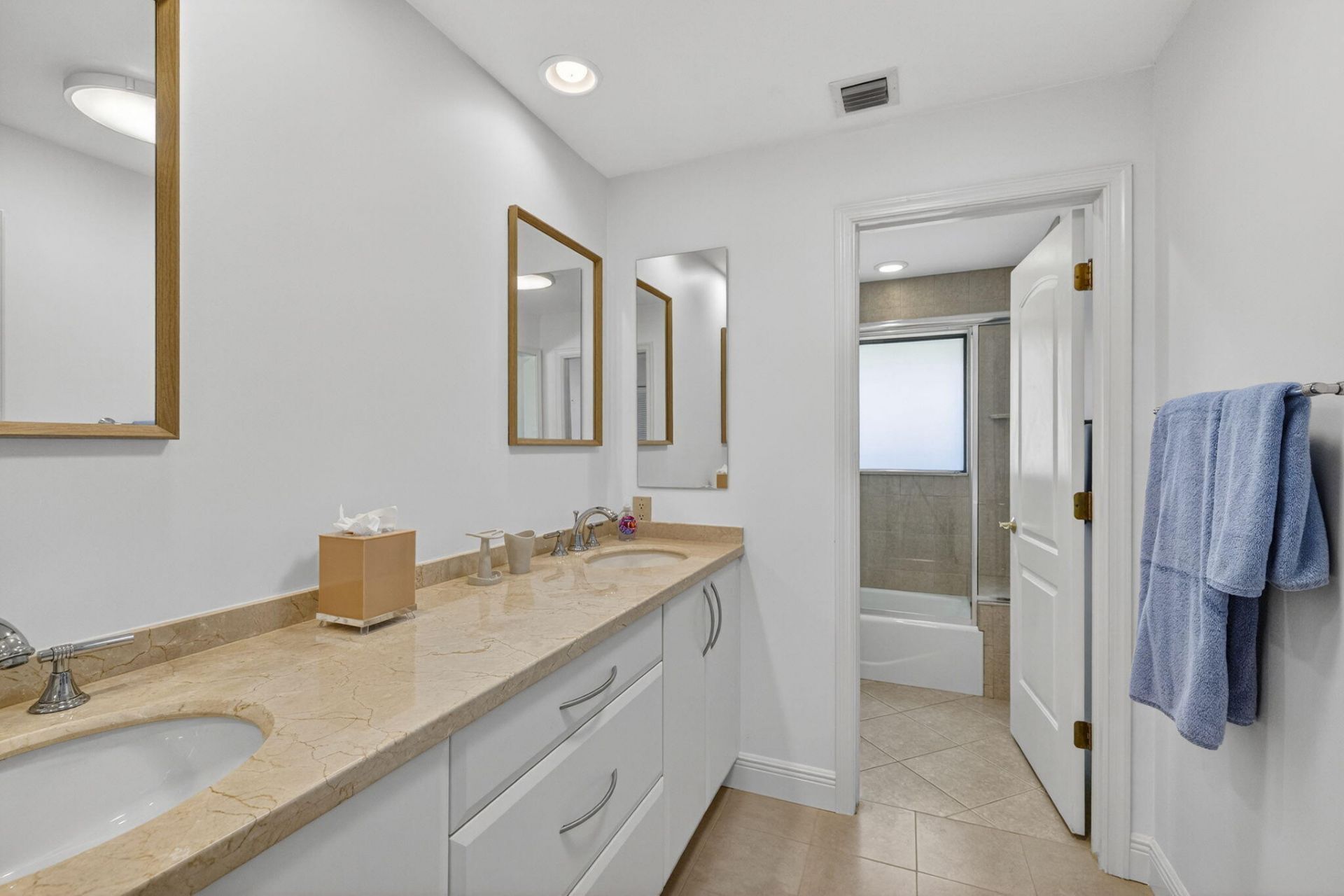 4881 Pineview Circle, Delray Beach, FL 33445 Photo