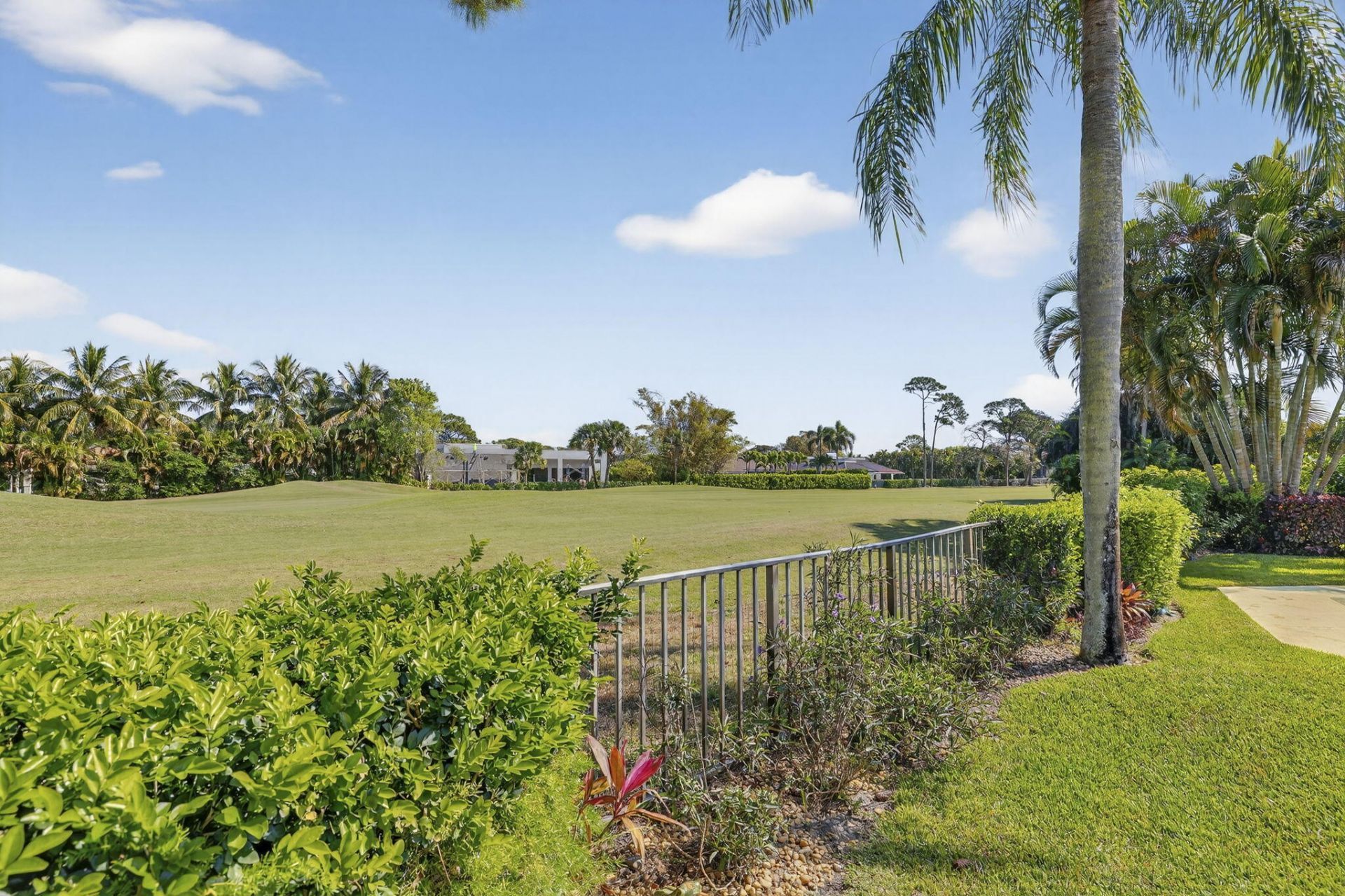 4881 Pineview Circle, Delray Beach, FL 33445 Photo