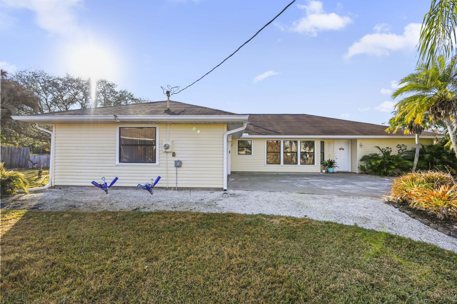 2111 SE Cayuga Court, Port Saint Lucie, FL 34952 Photo