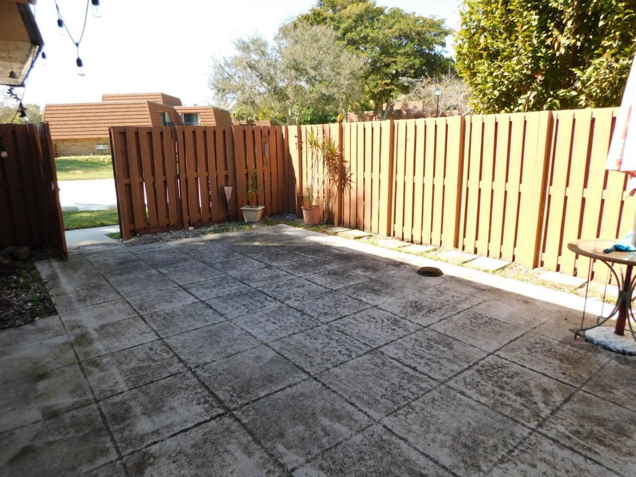 2545 Camelot Court, Unit 2545, Hollywood, FL 33026 Photo