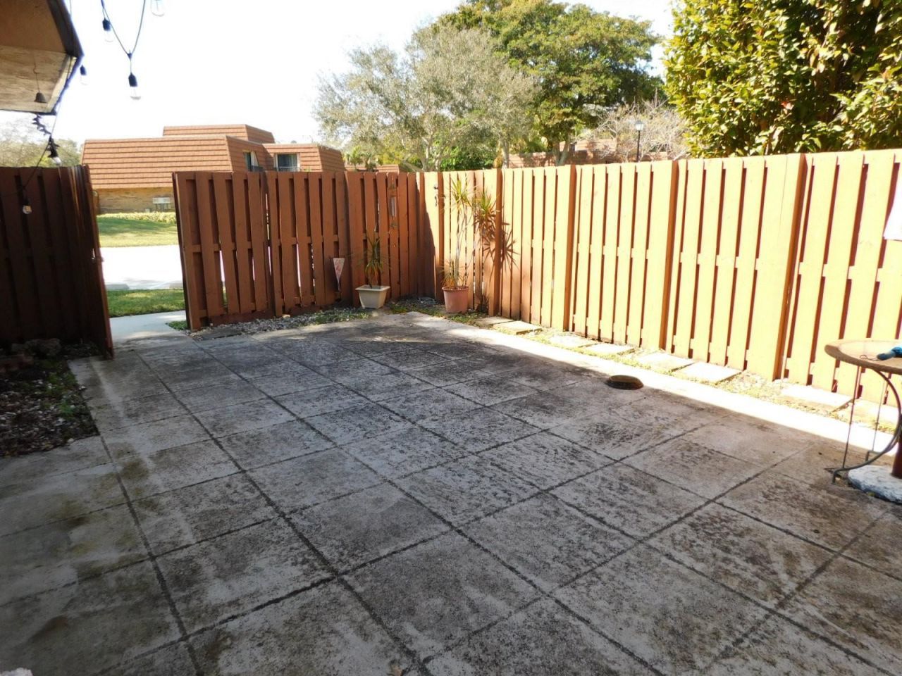 2545 Camelot Court, Unit 2545, Hollywood, FL 33026 Photo