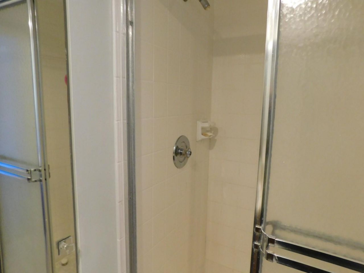 2545 Camelot Court, Unit 2545, Hollywood, FL 33026 Photo