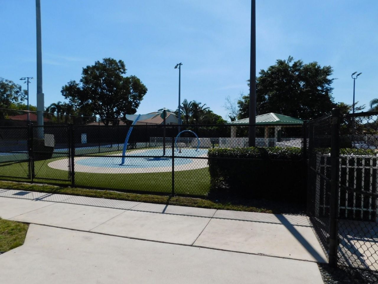 2545 Camelot Court, Unit 2545, Hollywood, FL 33026 Photo