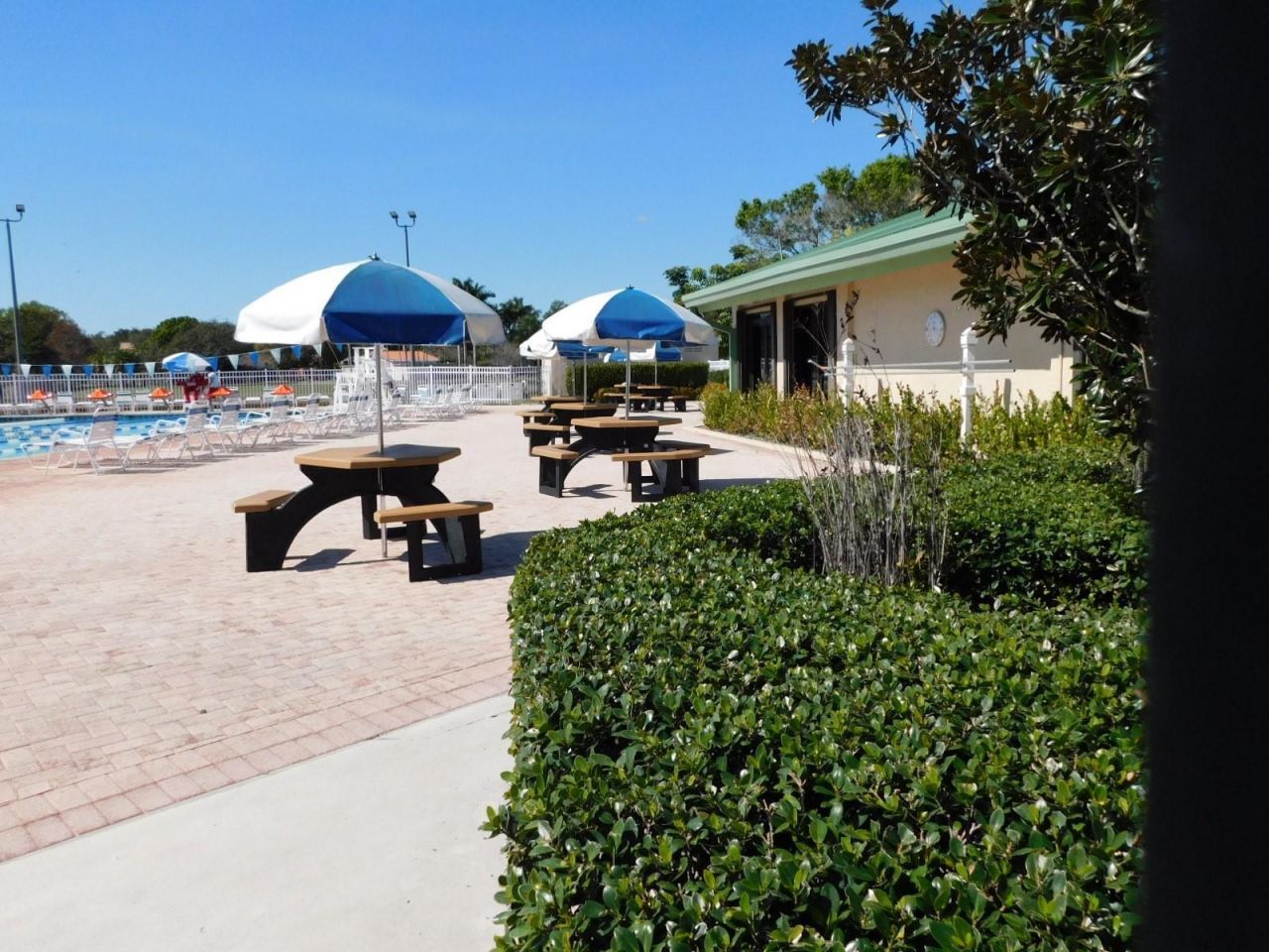 2545 Camelot Court, Unit 2545, Hollywood, FL 33026 Photo