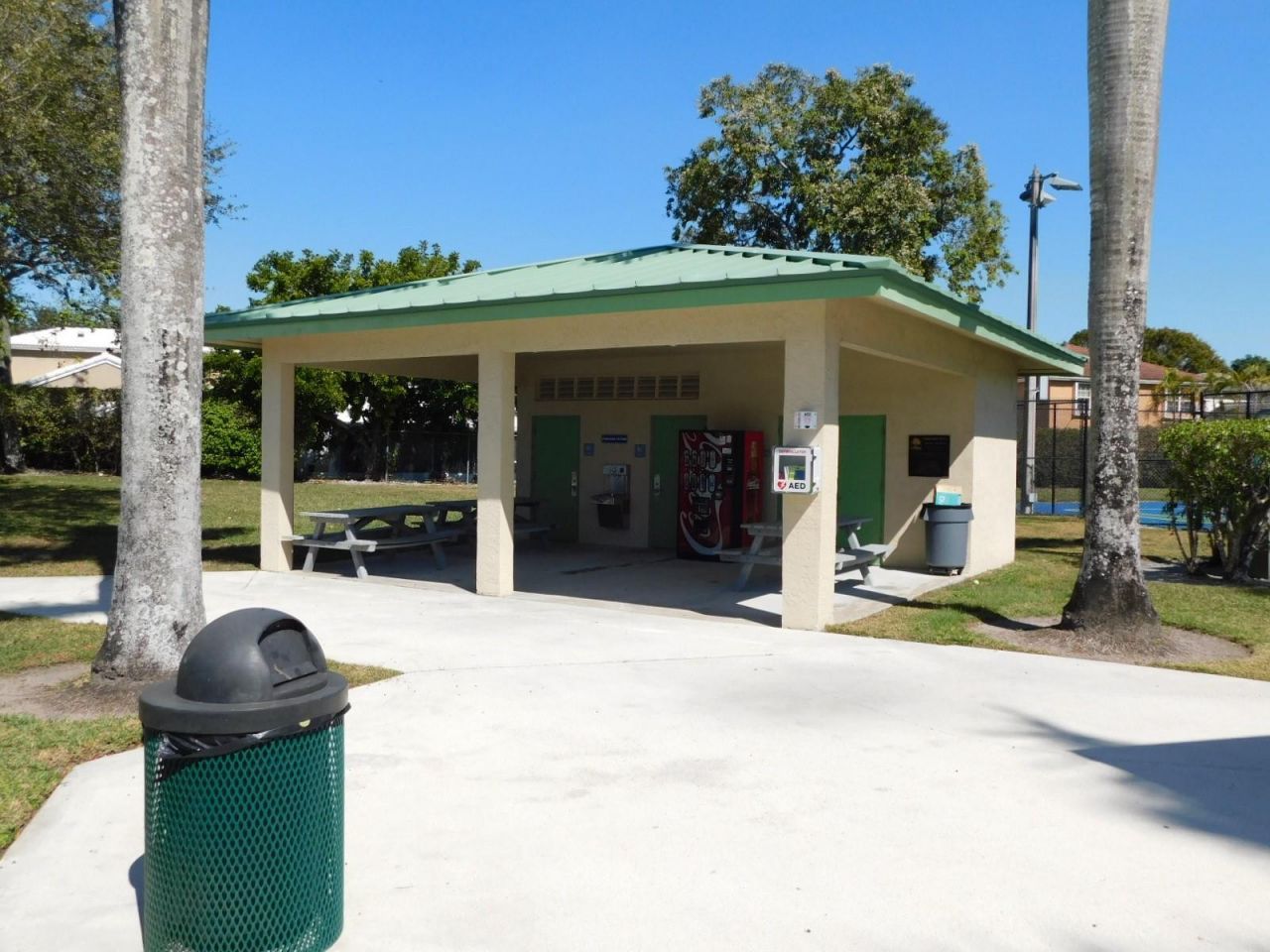 2545 Camelot Court, Unit 2545, Hollywood, FL 33026 Photo