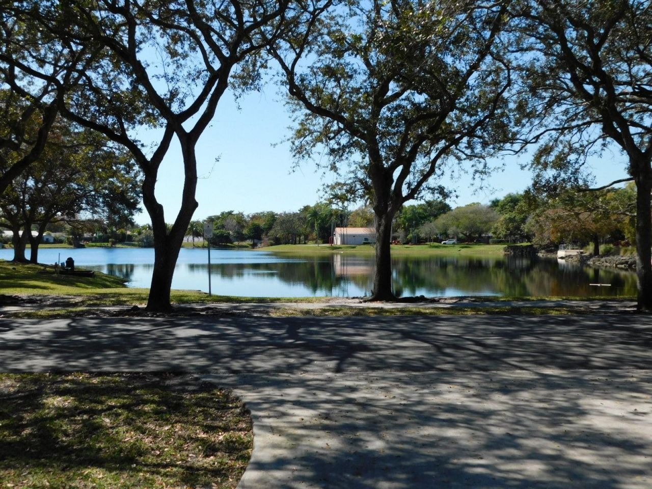 2545 Camelot Court, Unit 2545, Hollywood, FL 33026 Photo