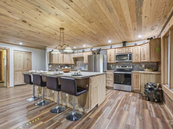 2929 Waterwheel Road, Emmett, ID 83617