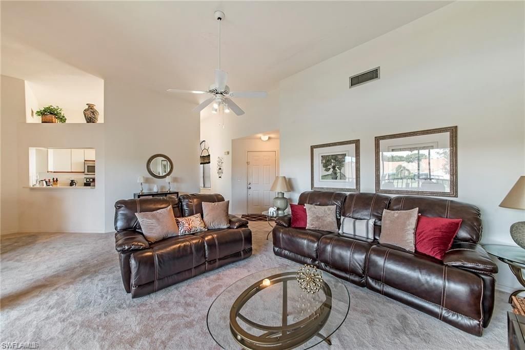 643 Beachwalk Cir, Unit D-202, Naples, FL 34108 Photo