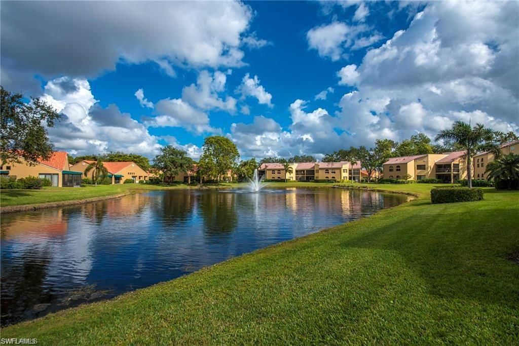 643 Beachwalk Cir, Unit D-202, Naples, FL 34108 Photo