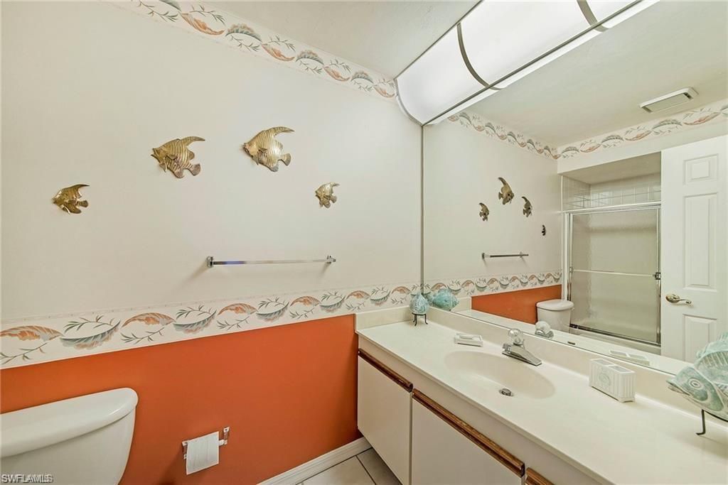 643 Beachwalk Cir, Unit D-202, Naples, FL 34108 Photo