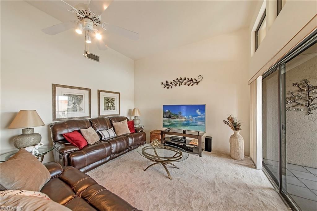 643 Beachwalk Cir, Unit D-202, Naples, FL 34108 Photo
