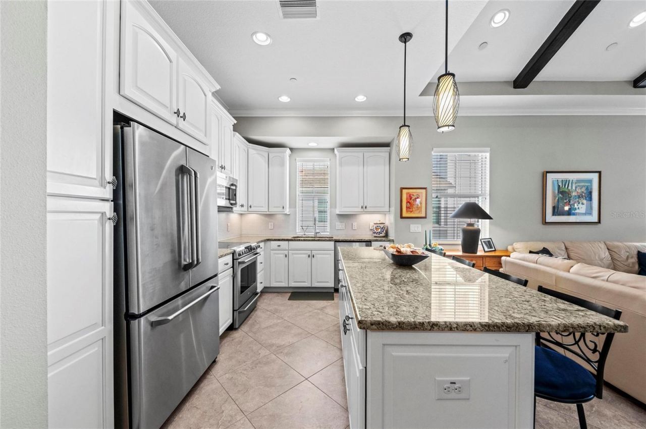 289 Sapphire Lake Drive, Unit 201, Bradenton, FL 34209 Photo