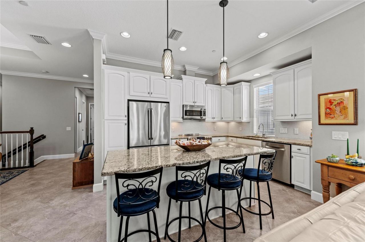 289 Sapphire Lake Drive, Unit 201, Bradenton, FL 34209 Photo