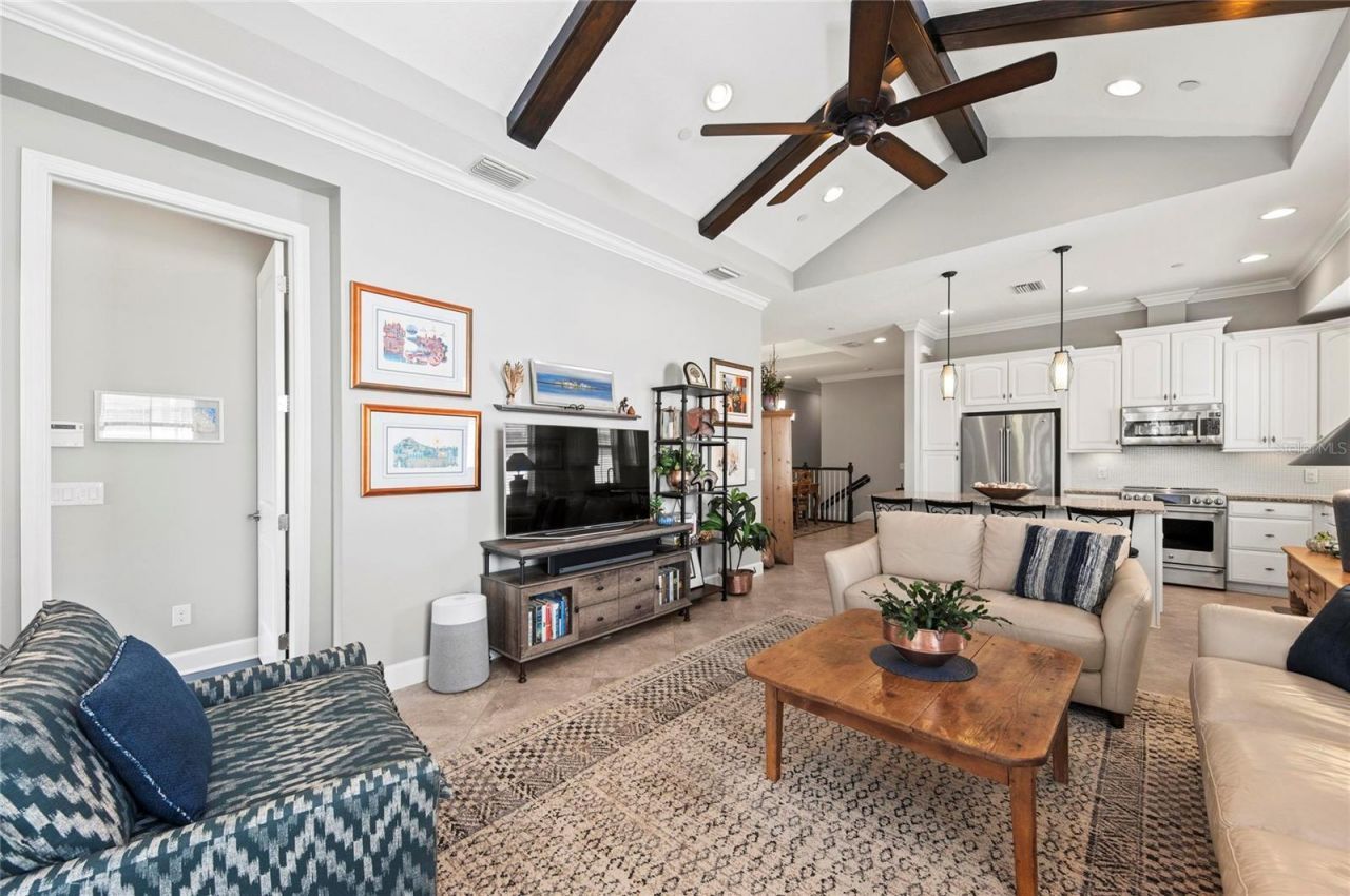 289 Sapphire Lake Drive, Unit 201, Bradenton, FL 34209 Photo