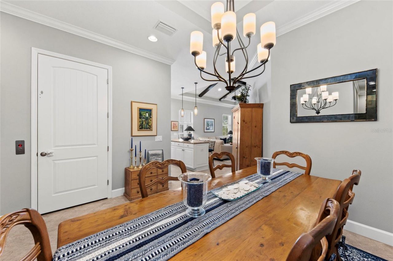 289 Sapphire Lake Drive, Unit 201, Bradenton, FL 34209 Photo