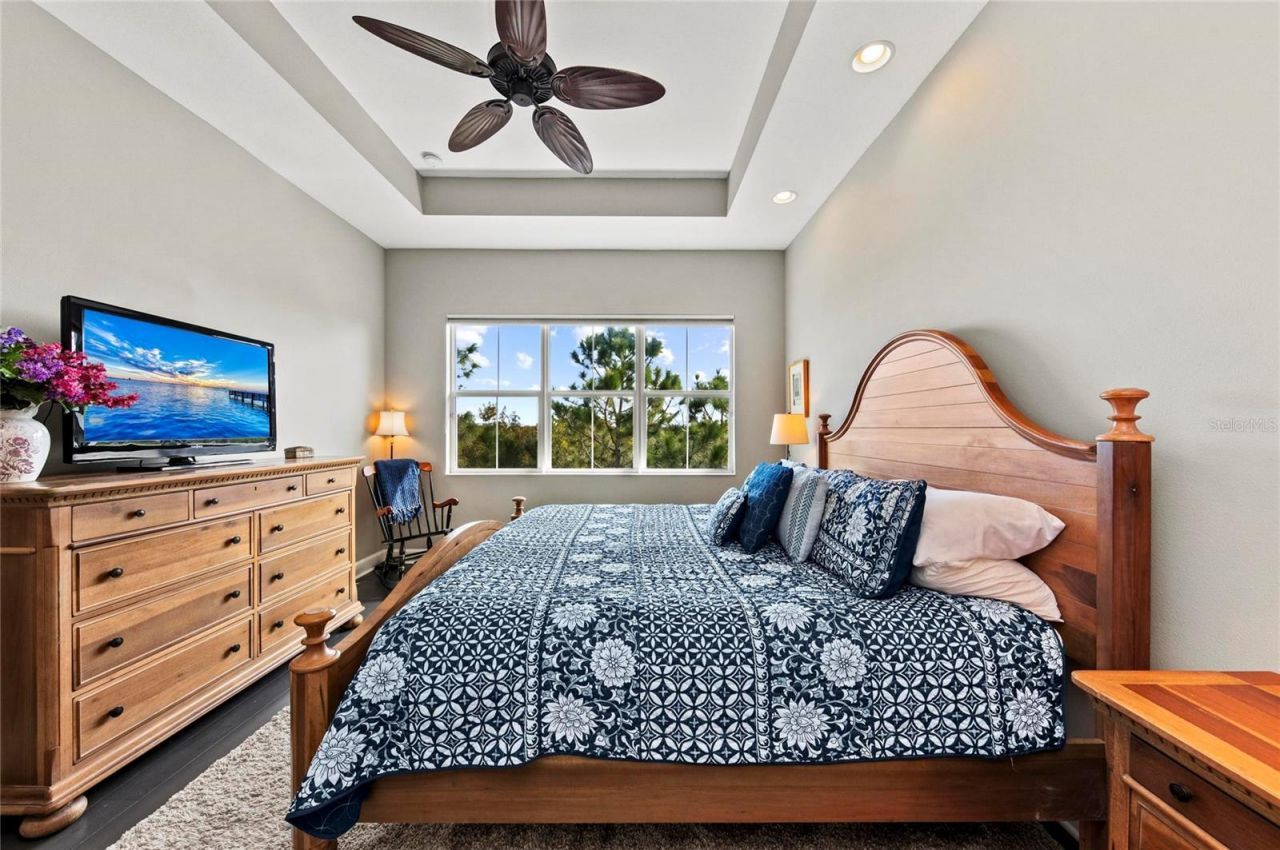 289 Sapphire Lake Drive, Unit 201, Bradenton, FL 34209 Photo