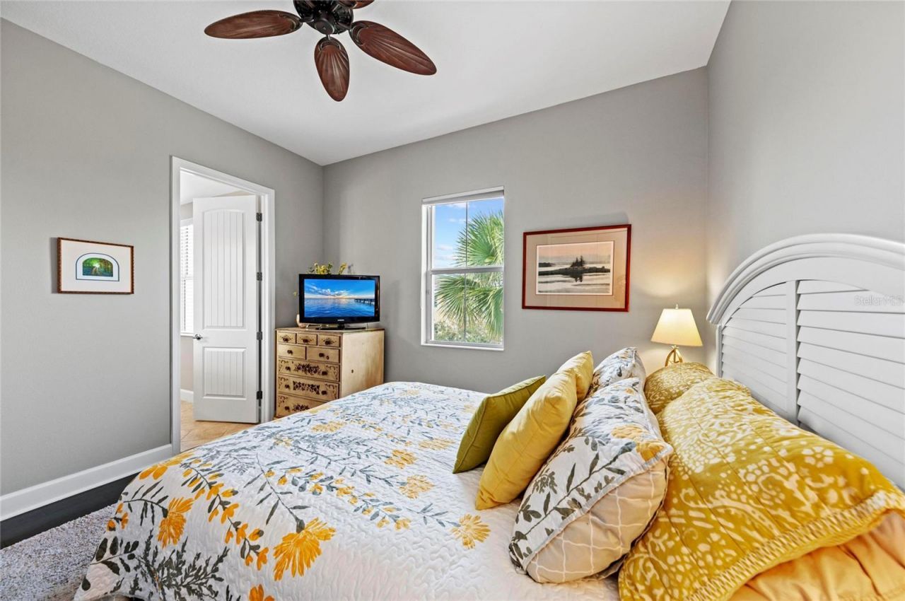 289 Sapphire Lake Drive, Unit 201, Bradenton, FL 34209 Photo