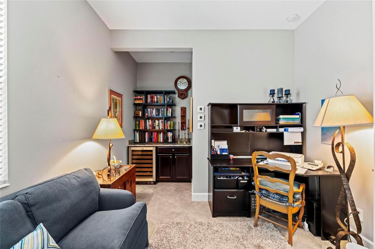 289 Sapphire Lake Drive, Unit 201, Bradenton, FL 34209 Photo