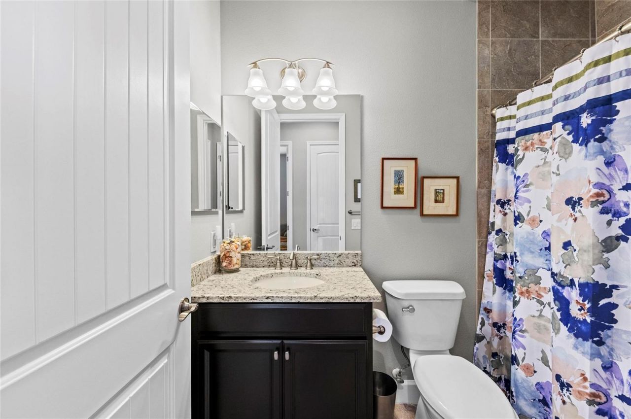 289 Sapphire Lake Drive, Unit 201, Bradenton, FL 34209 Photo