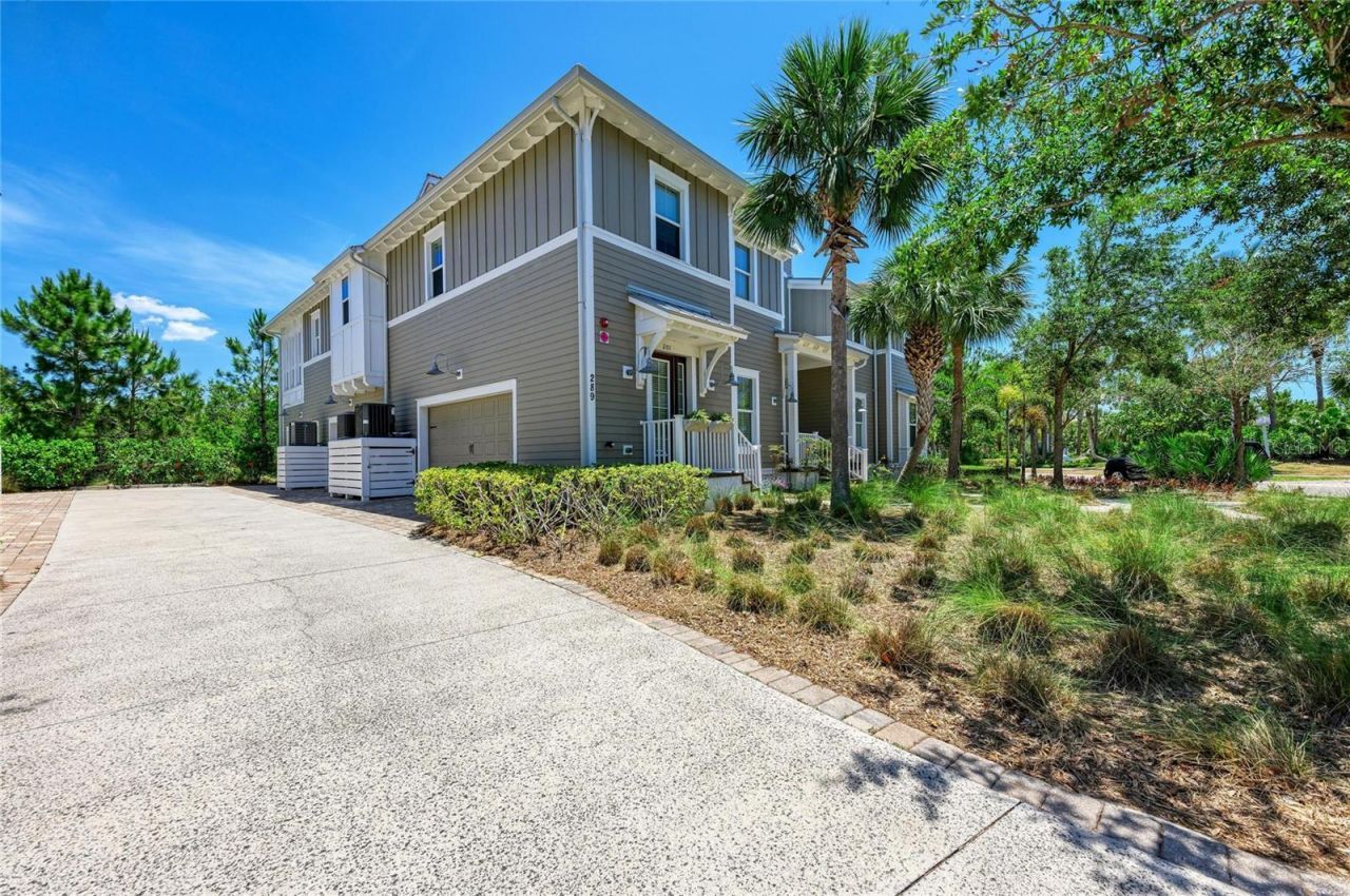 289 Sapphire Lake Drive, Unit 201, Bradenton, FL 34209 Photo