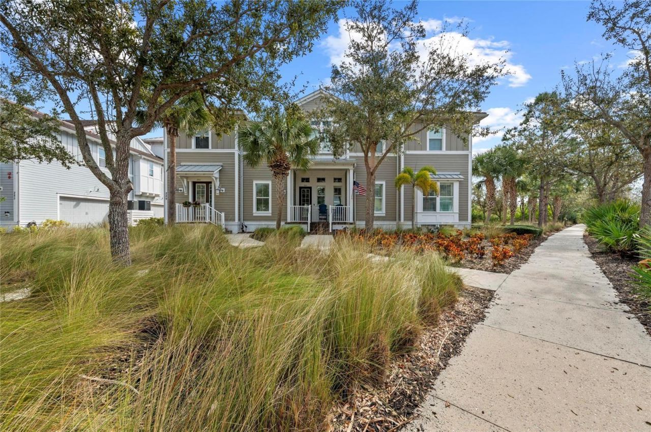 289 Sapphire Lake Drive, Unit 201, Bradenton, FL 34209 Photo