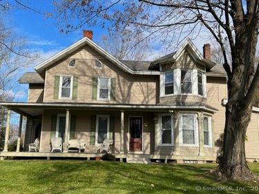 85 Prospect Hill, Unit 6, New Milford, CT 06776