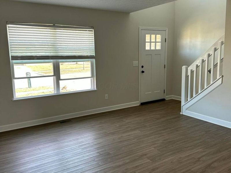 429 Grandlin Park Drive, Blacklick, OH 43004 Photo 2