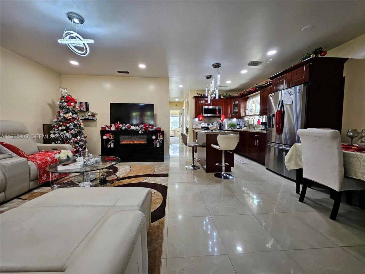 1232 NE 181st St, North Miami Beach, FL 33162 Photo