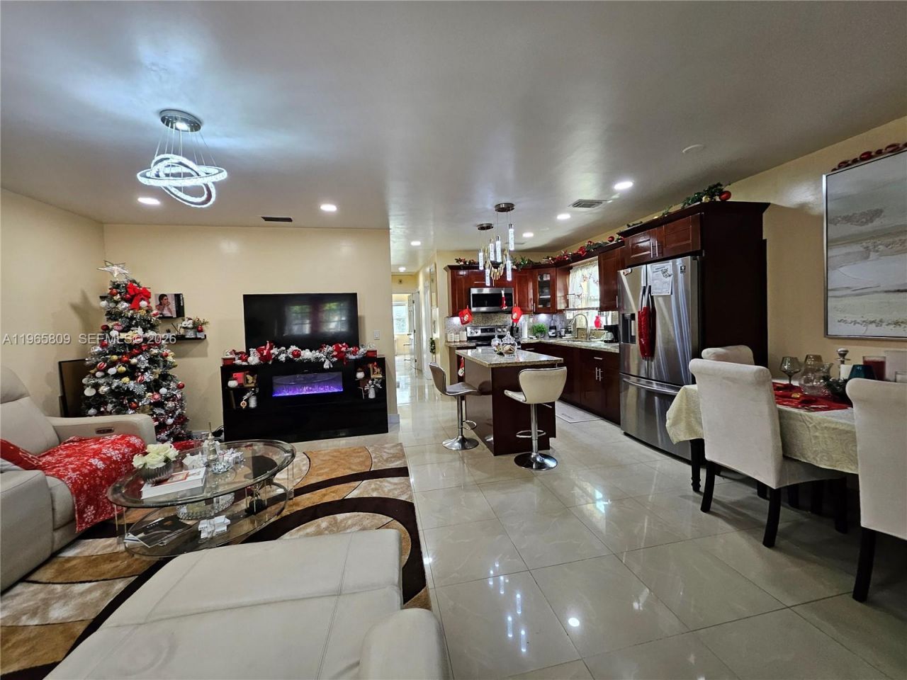 1232 NE 181st St, North Miami Beach, FL 33162 Photo