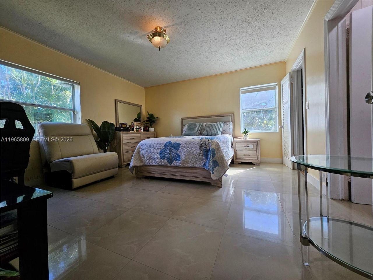 1232 NE 181st St, North Miami Beach, FL 33162 Photo