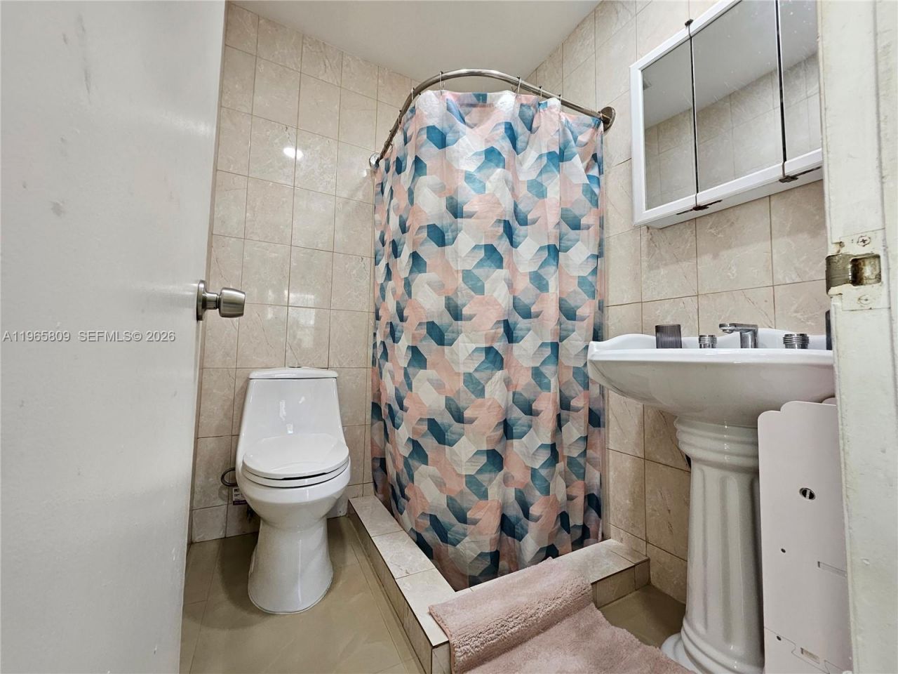 1232 NE 181st St, North Miami Beach, FL 33162 Photo
