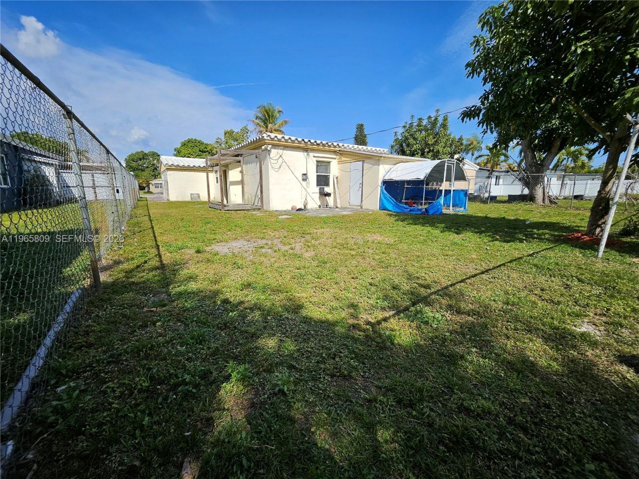1232 NE 181st St, North Miami Beach, FL 33162 Photo