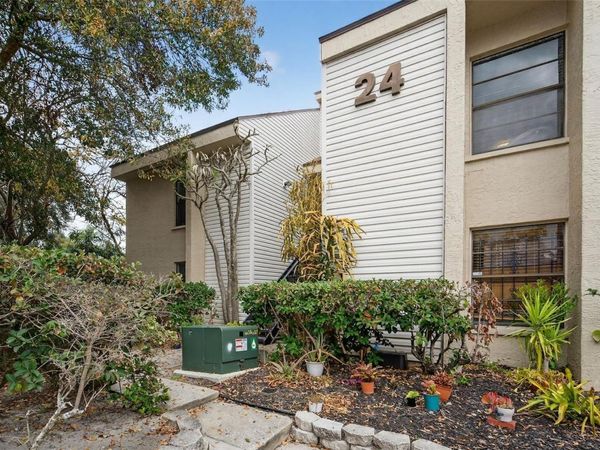 4871 PURITAN CIRCLE, TAMPA, FL 33617