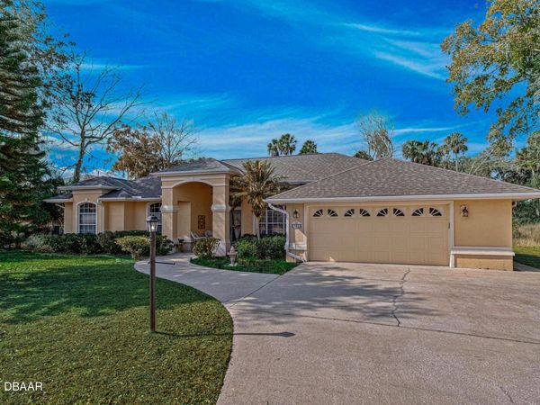 925 Lambert Avenue, Flagler Beach, FL 32136