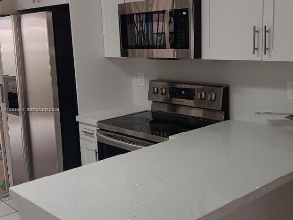 7885 W 29th Ln, Unit 101-15, Hialeah, FL 33018