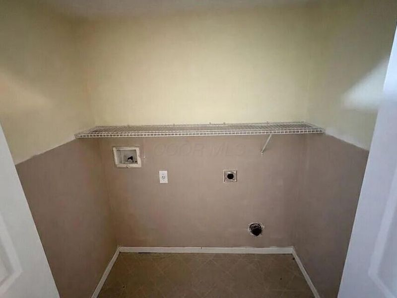 8749 Olenmead Drive, Lewis Center, OH 43035 Photo 12