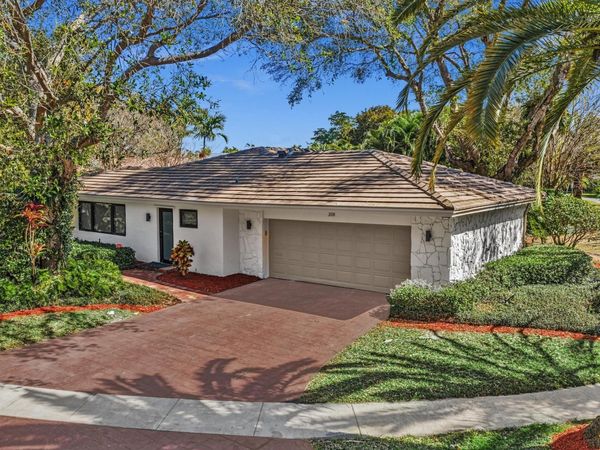 3111 N 52nd Ave, Hollywood, FL 33021