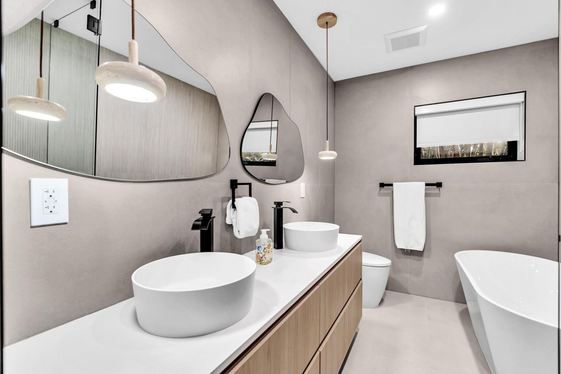 3111 N 52nd Avenue, Hollywood, FL 33021 Photo