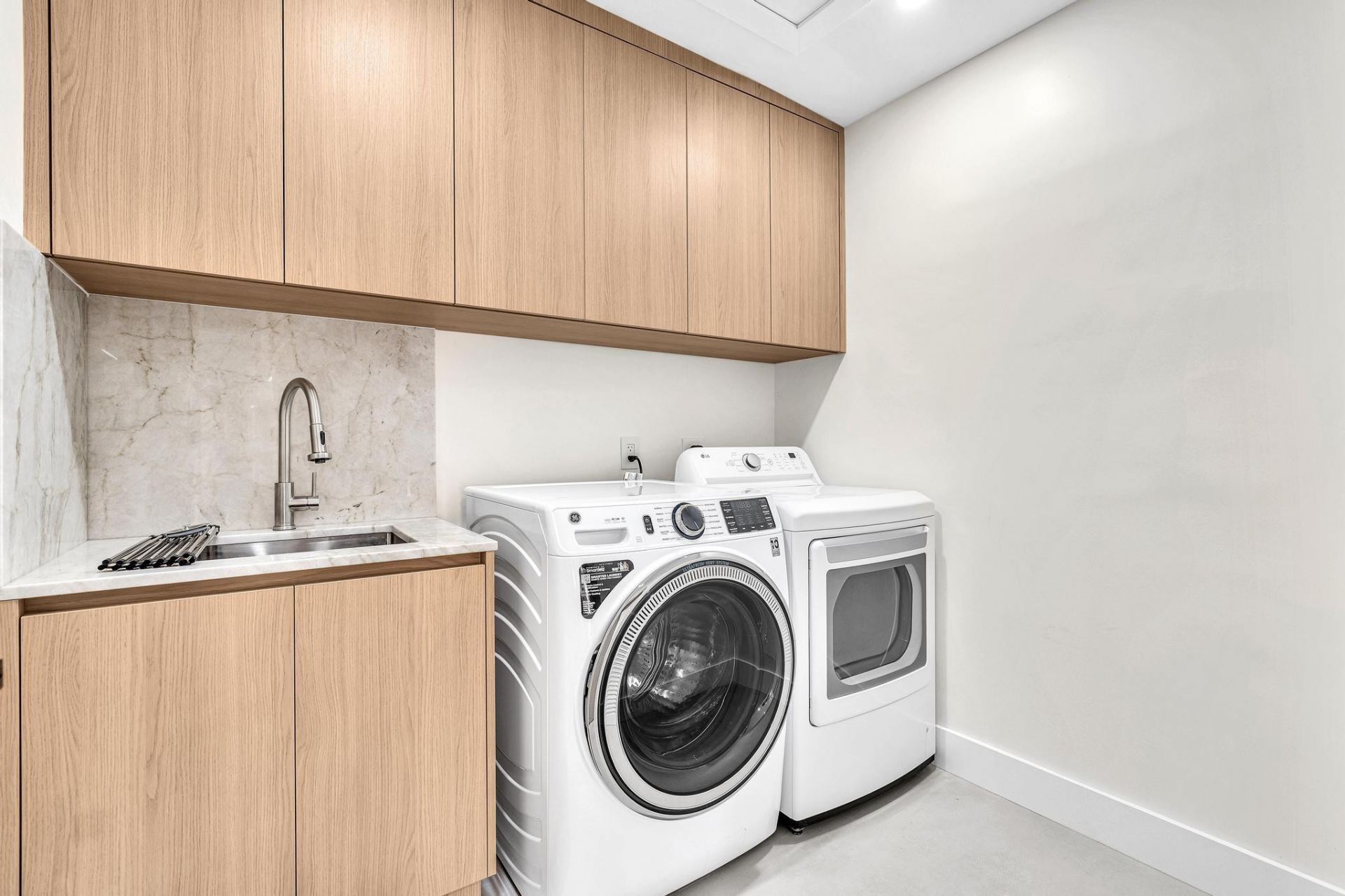 3111 N 52nd Avenue, Hollywood, FL 33021 Photo