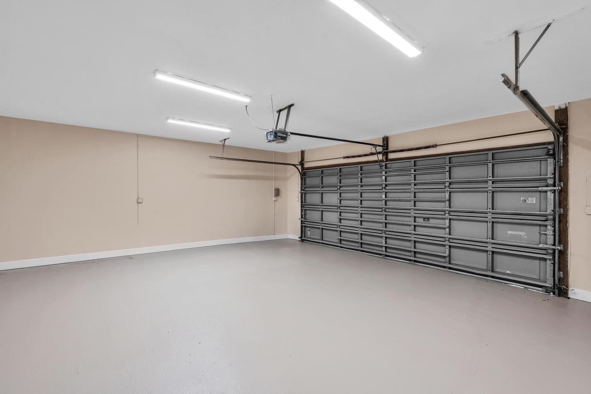 3111 N 52nd Avenue, Hollywood, FL 33021 Photo