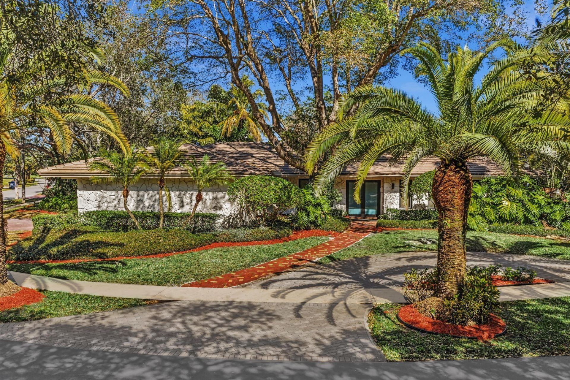 3111 N 52nd Avenue, Hollywood, FL 33021 Photo