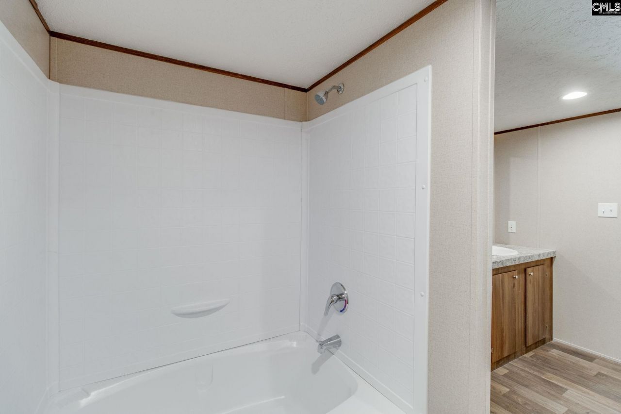 5339 Lockhart Road  Photo 18