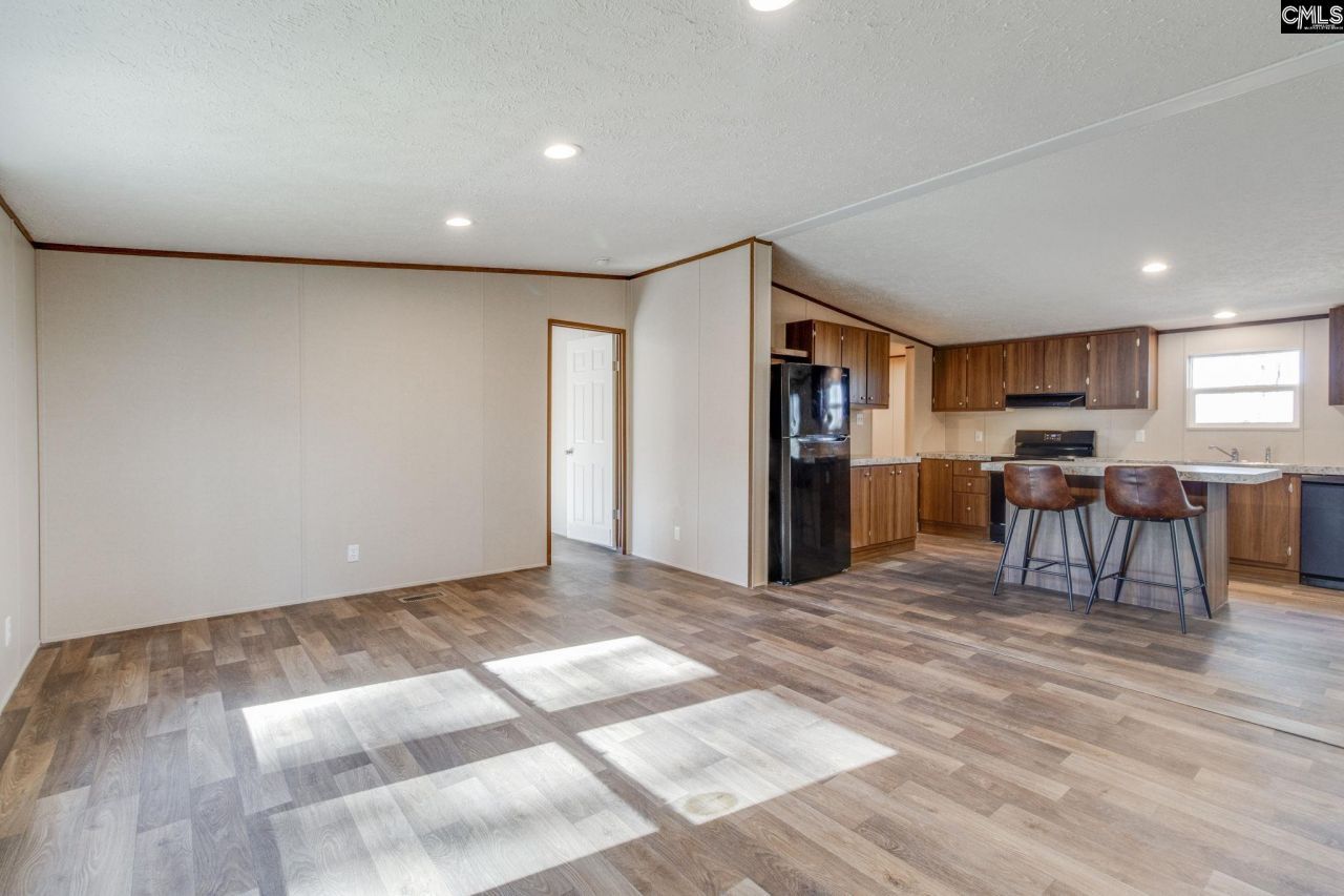 5339 Lockhart Road  Photo 8