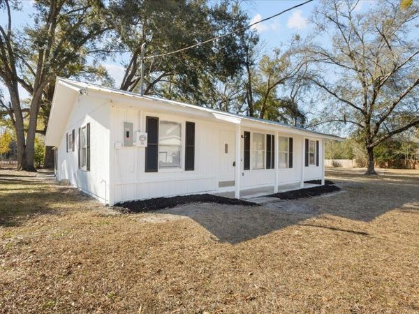 172 SE Dees Court, Mayo, FL 32066