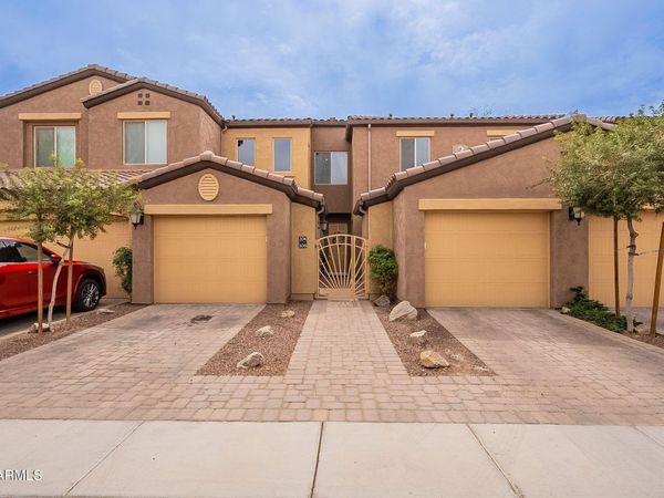 250 W QUEEN CREEK Road, Unit 206, Chandler, AZ 85248